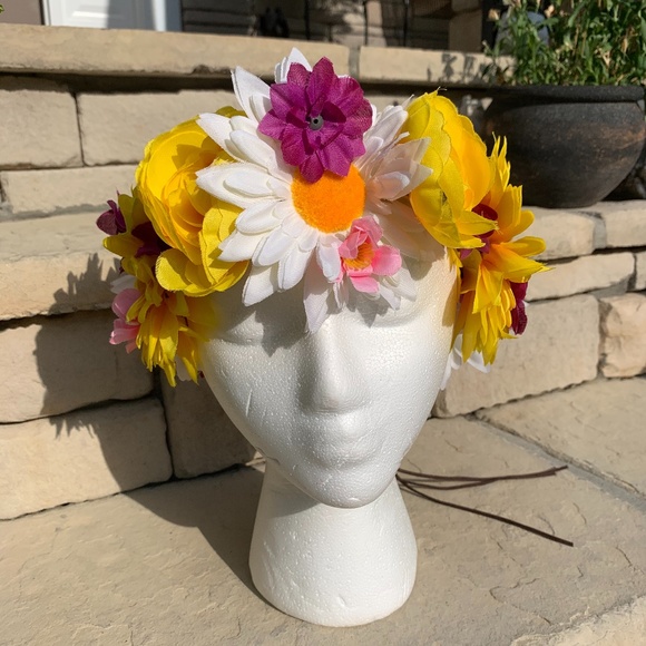 American Eagle Outfitters Accessories - BOHO Hippie Flower headband